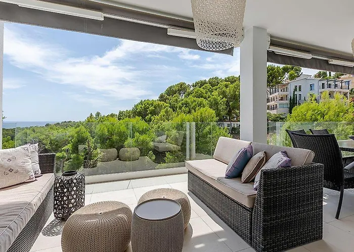 Exklusiv With Sea View And Pool In Villa Peguera