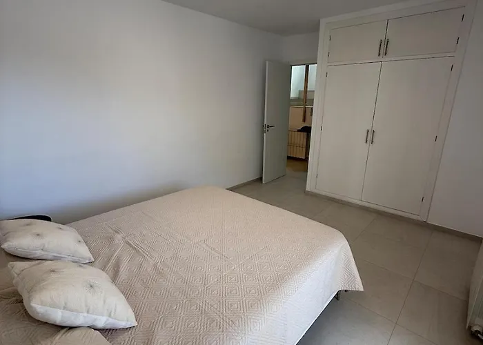 Exklusiv With Sea View And Pool In * Peguera