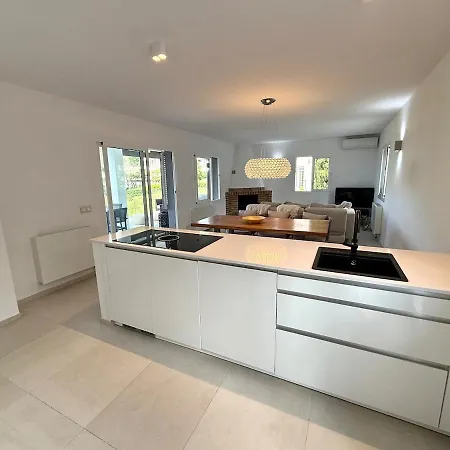 Villa Exklusiv With Sea View And Pool In Peguera