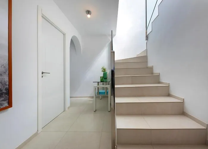 Exklusiv With Sea View And Pool In Peguera