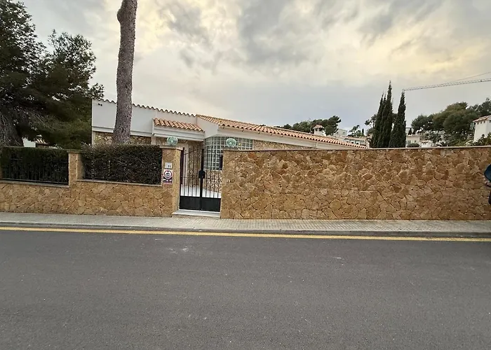 Exklusiv With Sea View And Pool In * Peguera